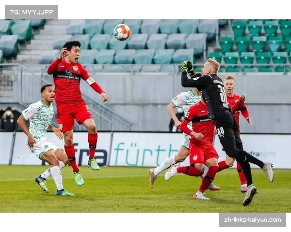 弗赖堡区域防守与盯人结合 成功冻结对方箭头人物